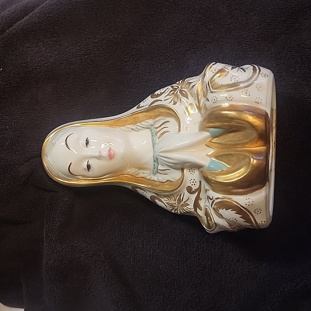 Handpainted. VIRGIN MOTHER MARY. UKRAINE